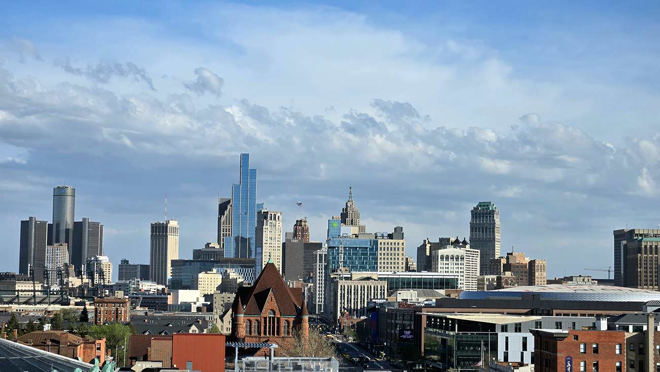 Daytime shot of the Detroit skyline.